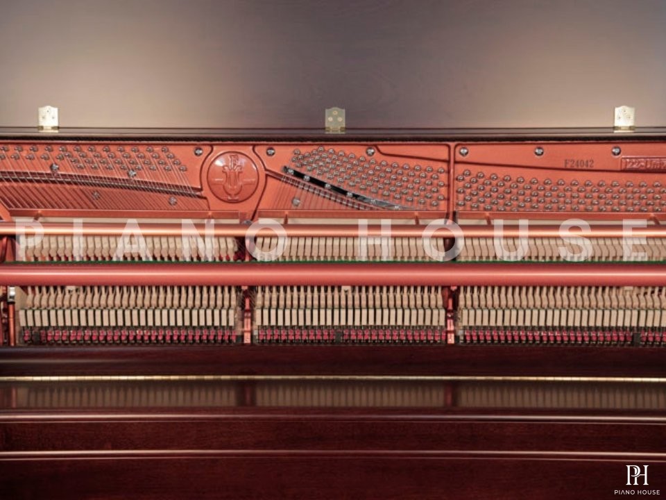 FEURICH 122 Universal (Bordeaux satin)