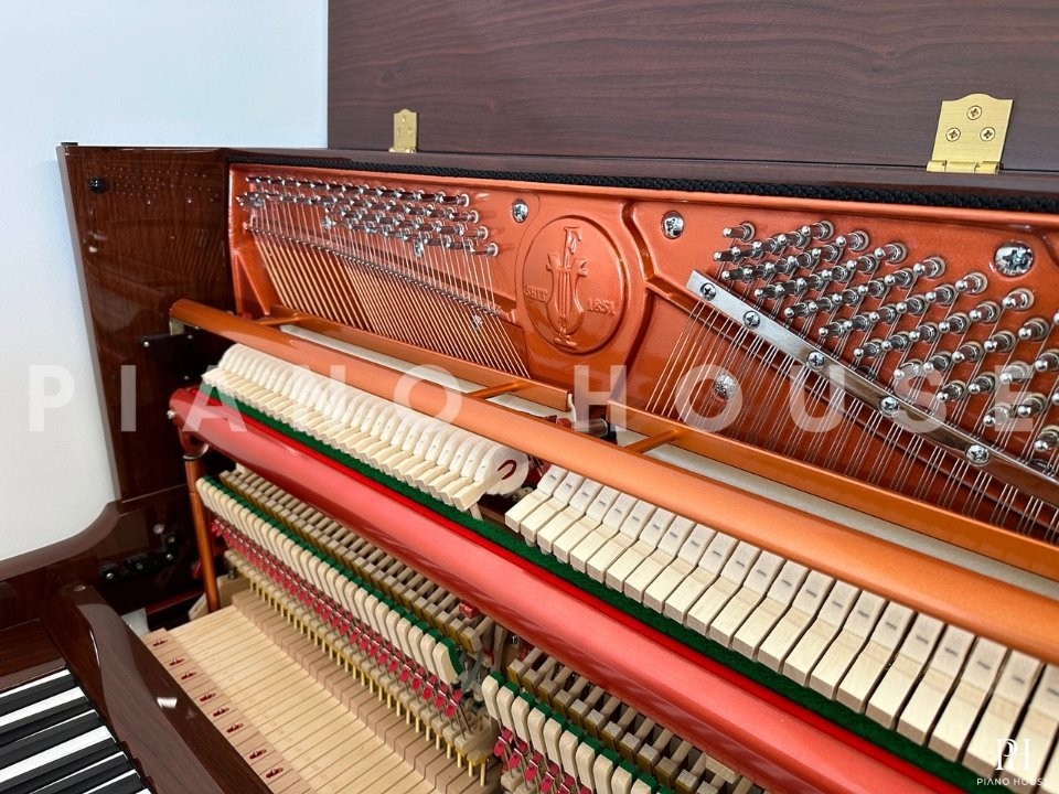 FEURICH 122 Universal (Walnut Polished)