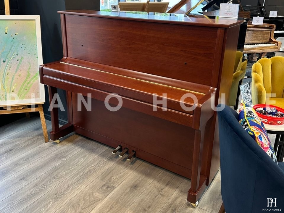 FEURICH 122 Universal (Walnut Satin)