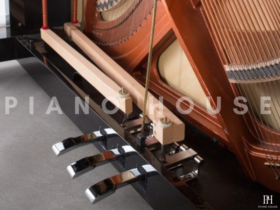 FEURICH 133 Concert (Black Polished)