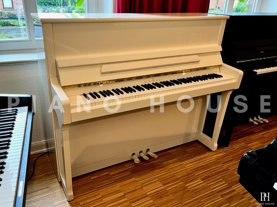 Schimmel Classic C121 Tradition (White High Gloss)