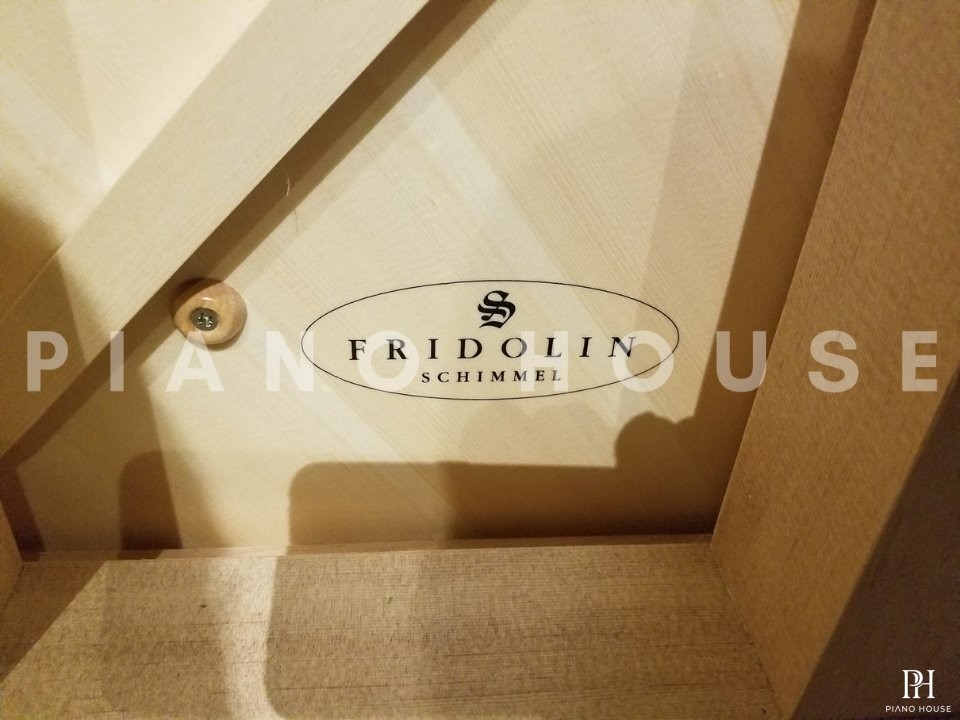Fridolin Schimmel F121 Tradition (Ebony High Gloss)