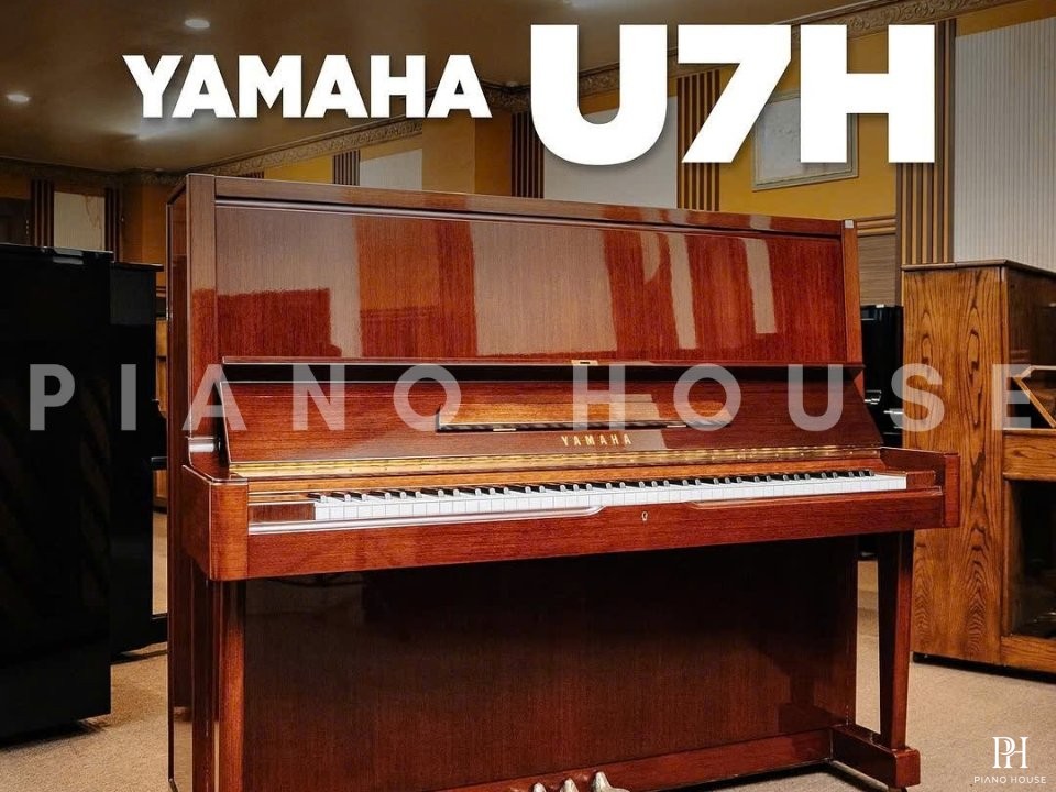 YAMAHA U7H