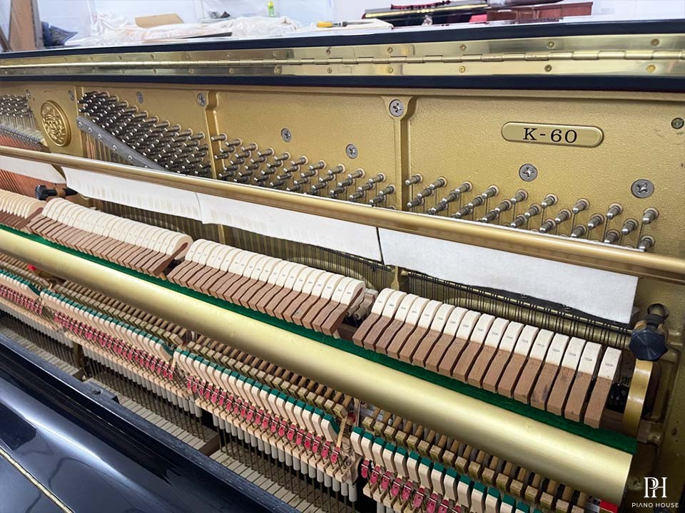 KAWAI K60