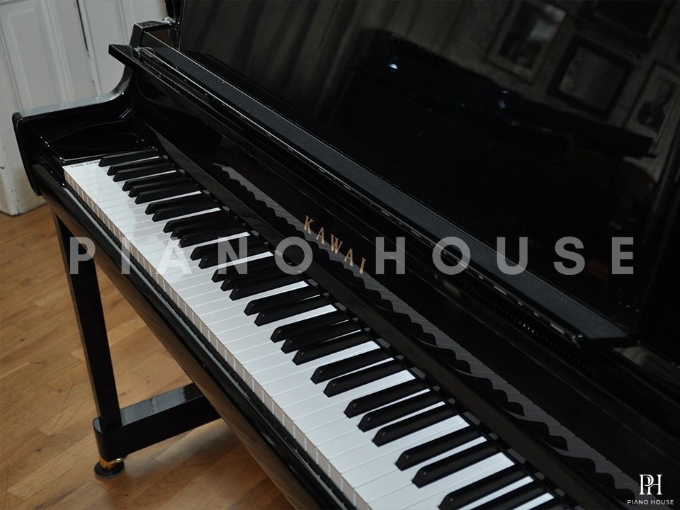 KAWAI K-400 PE