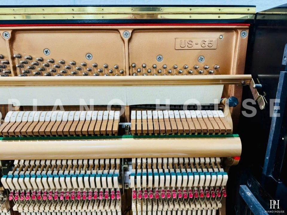 KAWAI US-65