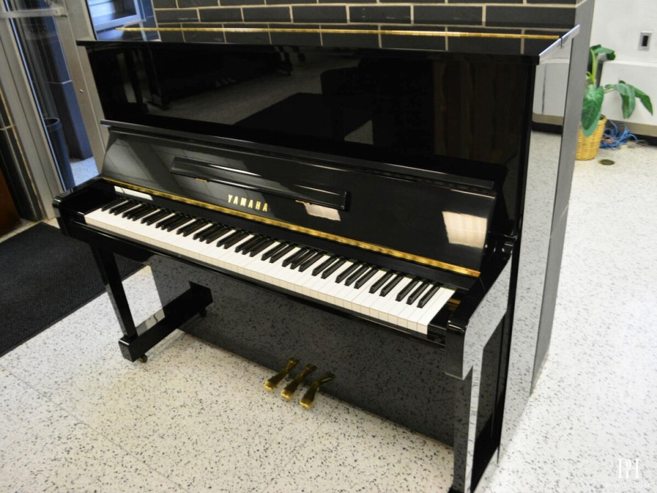 YAMAHA MC301 PE