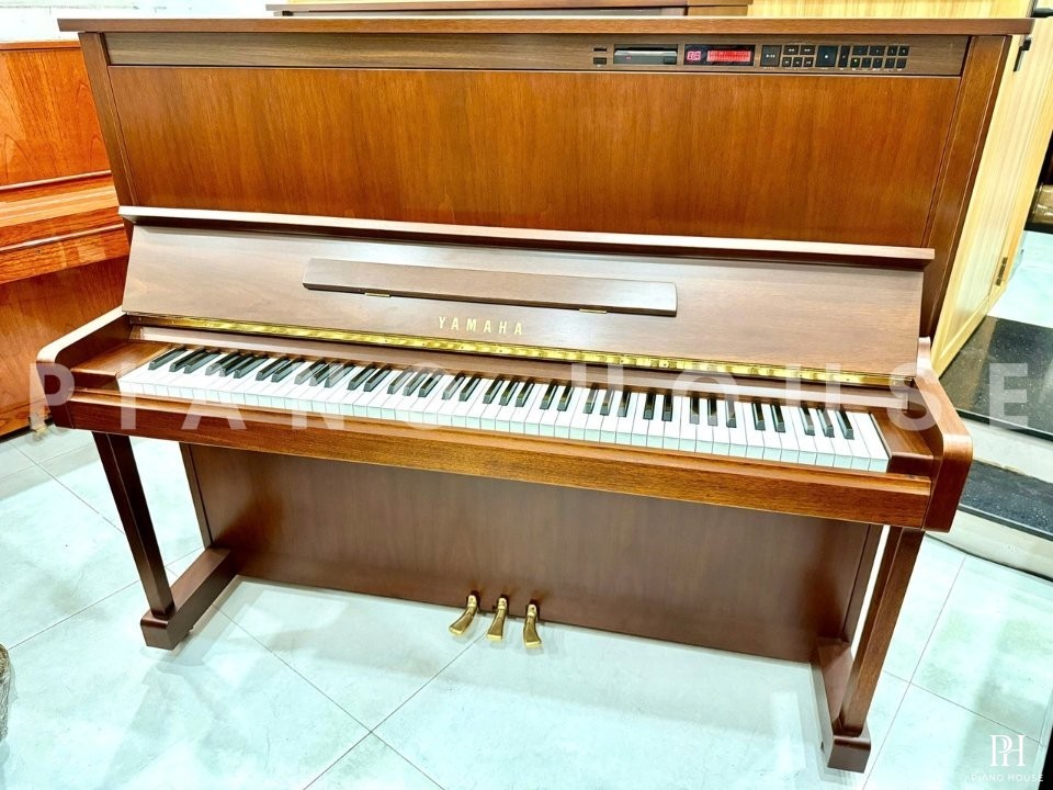 YAMAHA MX303R WnC