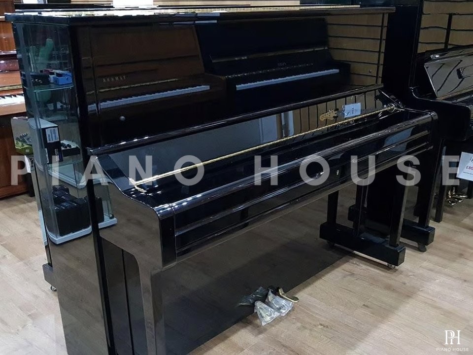 YAMAHA U1 PE (Used)