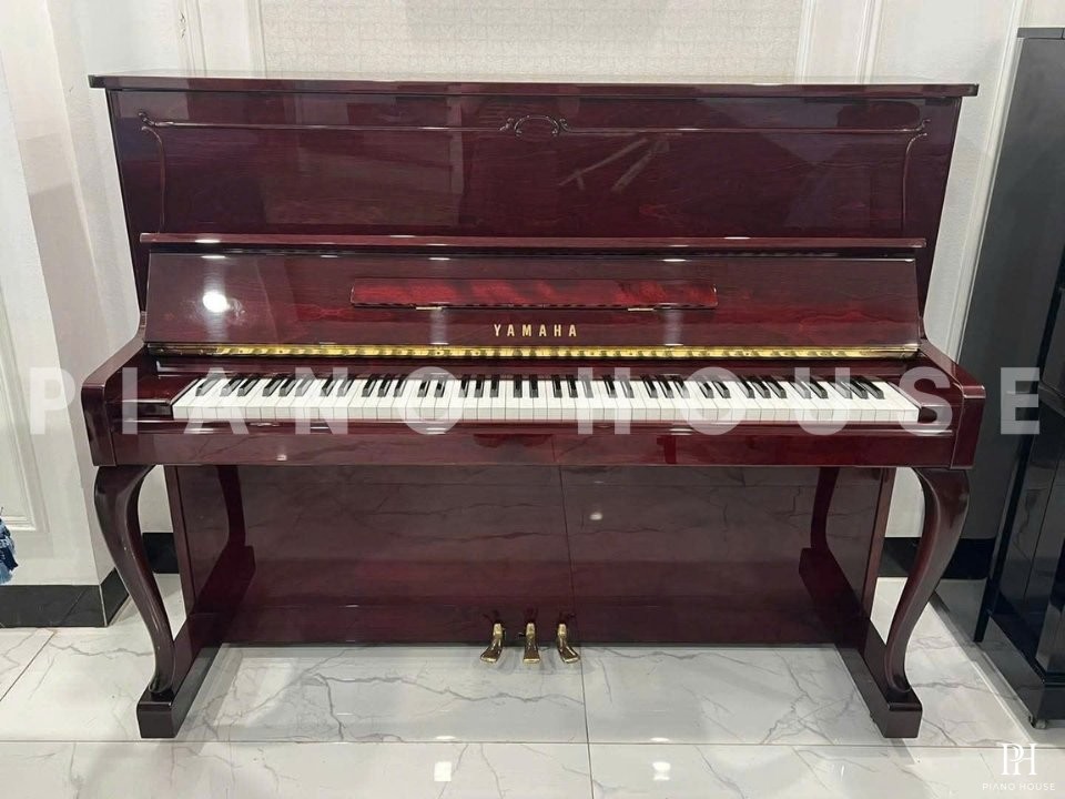 YAMAHA U10BiC