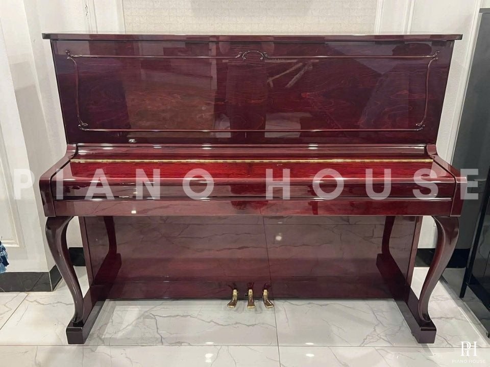 YAMAHA U10BiC