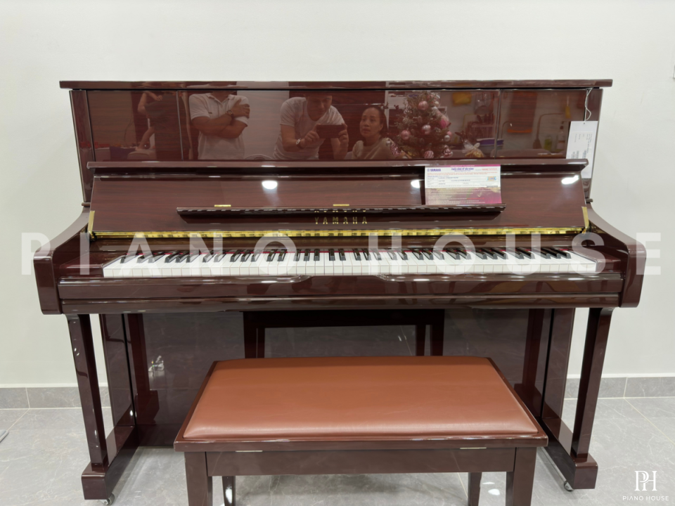 YAMAHA U1J PM