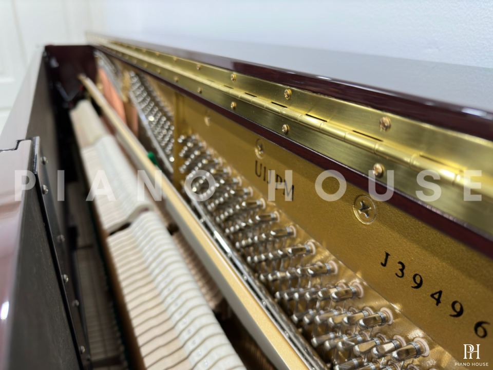 YAMAHA U1J PM