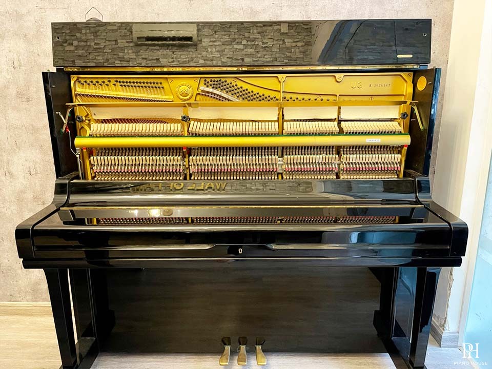 YAMAHA U3A