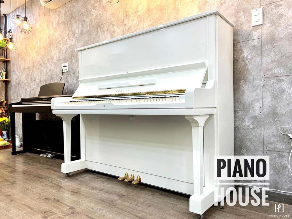 YAMAHA U3H WH