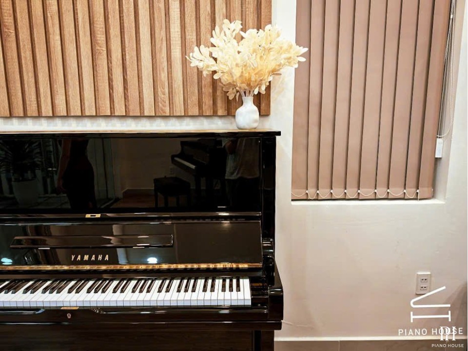 YAMAHA U3H seri 2.5