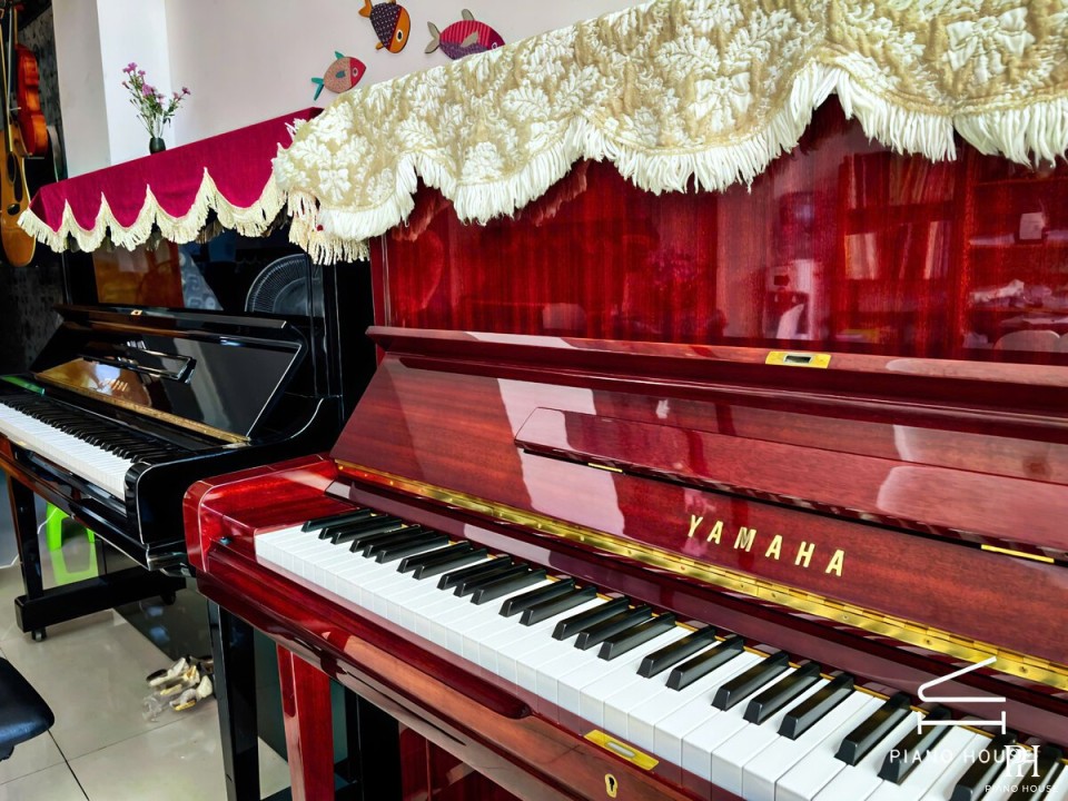 YAMAHA U3H MH