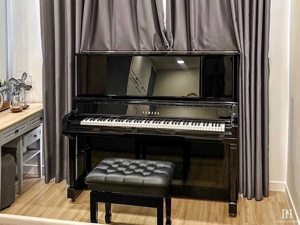 YAMAHA UX50A