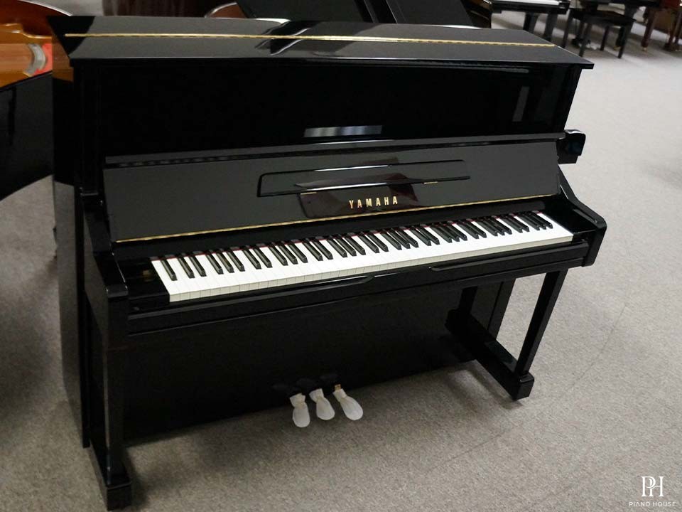YAMAHA YU1