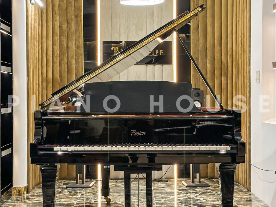 Boston (Designed By Steinway)