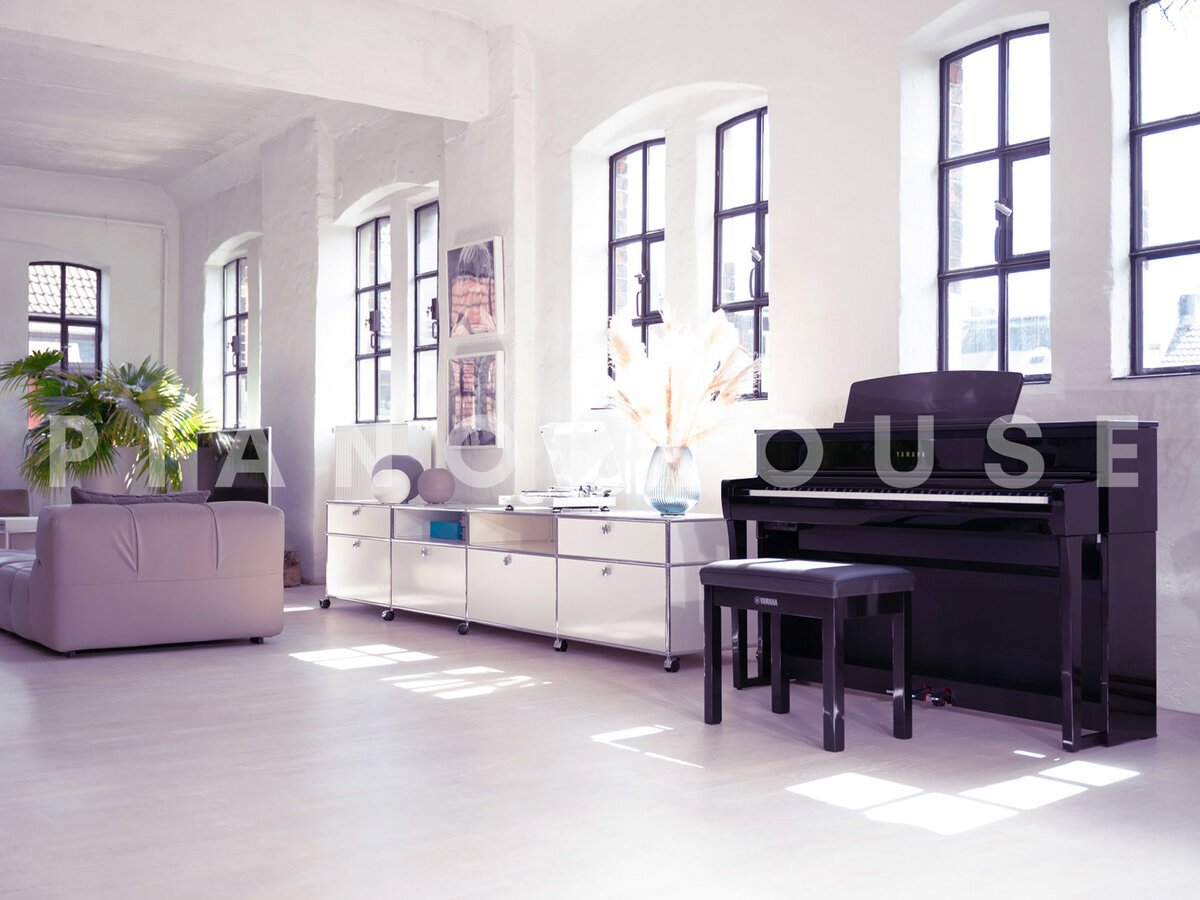 Yamaha Clavinova CLP-775PE Polished Finish