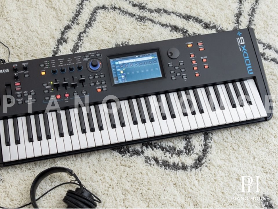 Yamaha MODX6 Plus Professional Controls