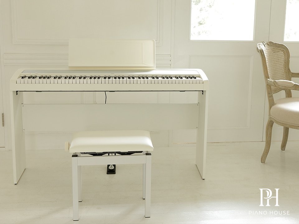 Korg B2SP White Modern Home Studio Piano