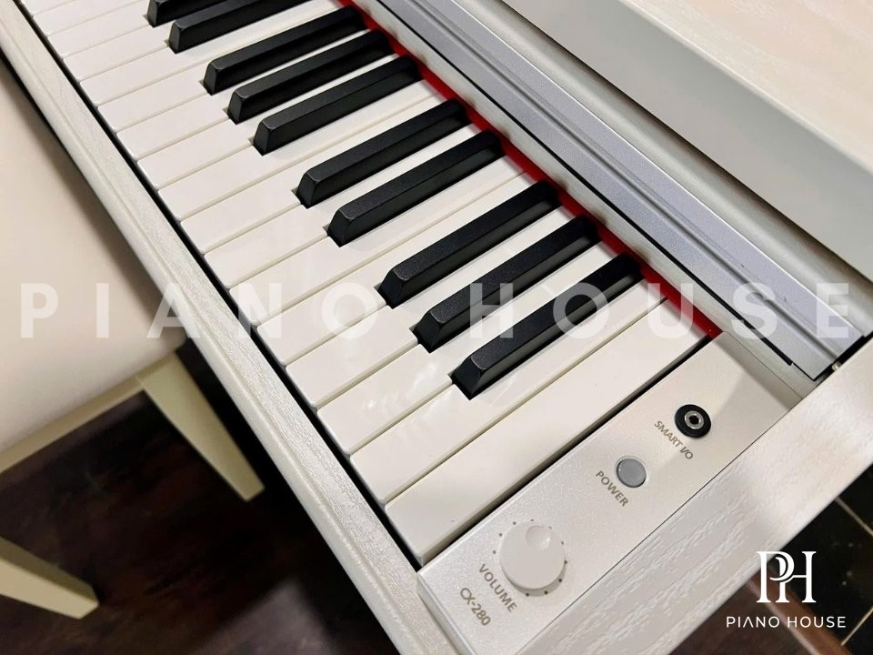 Bowman CX-280 White Interior 4