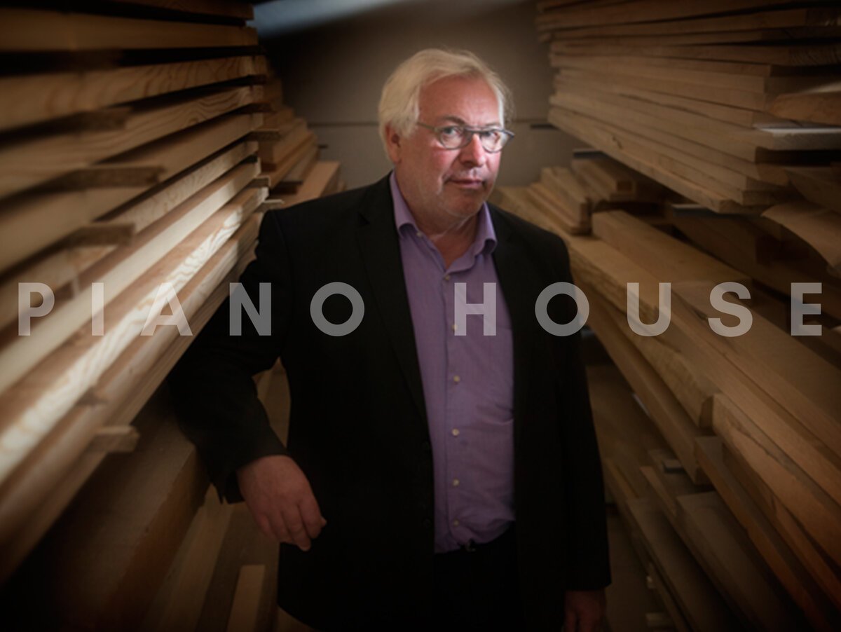 Chris Maene Authority
