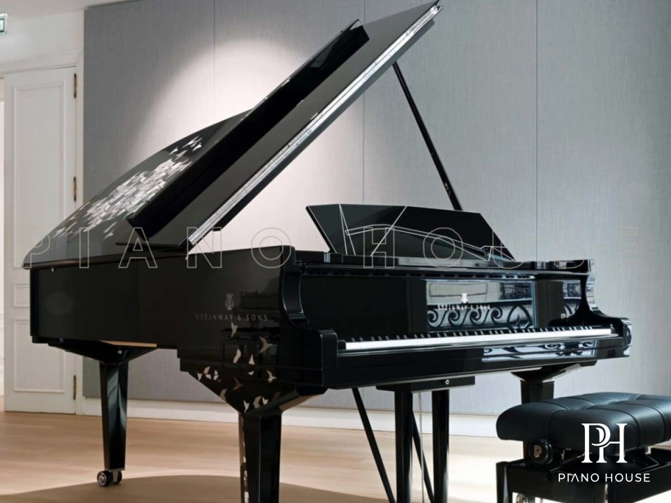 Steinway Philharmonie Detail 1