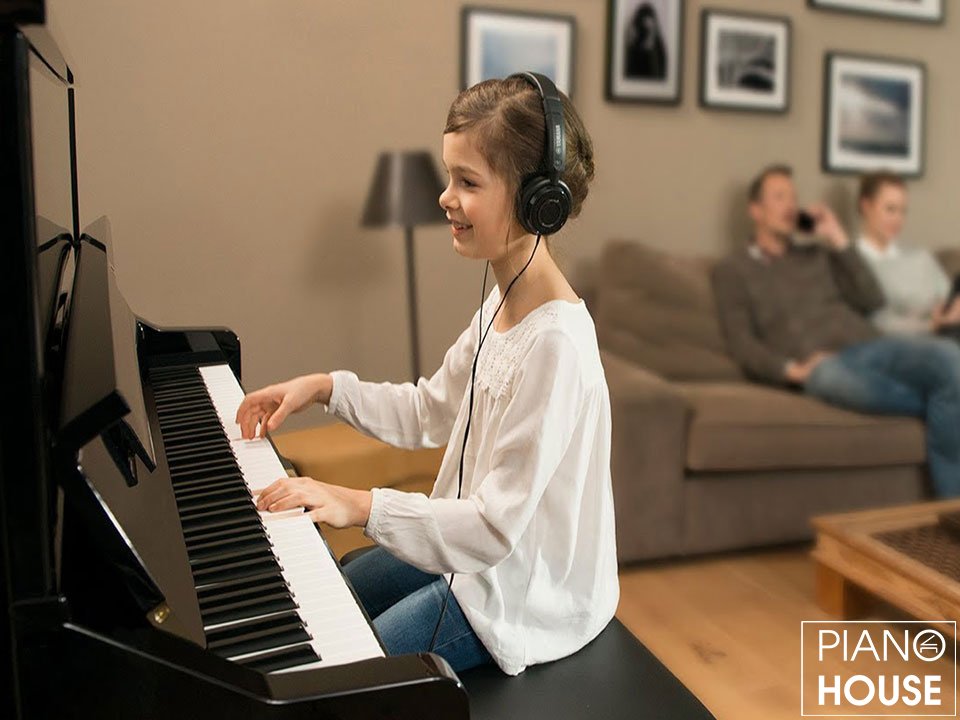 Silent Piano Lifestyle