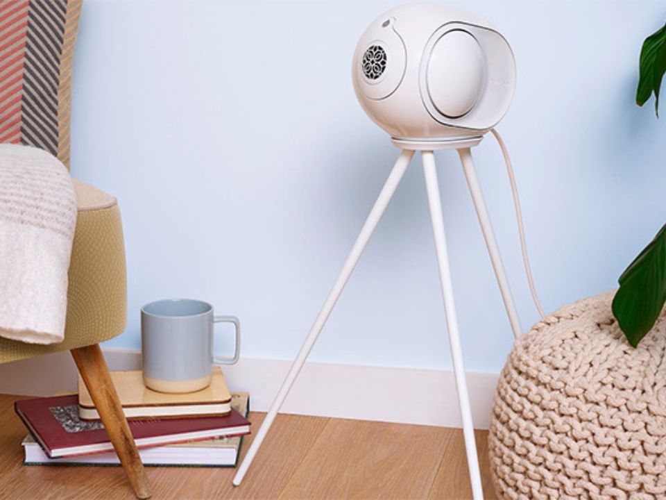 Devialet Legs Interior View