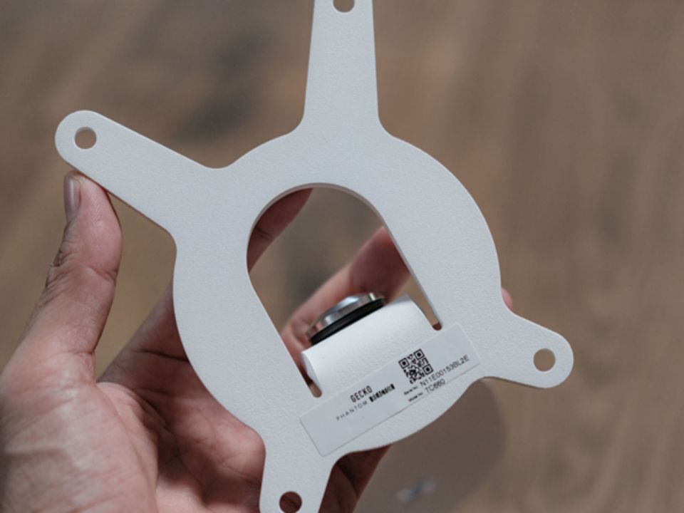 Devialet Gecko Close-up Component