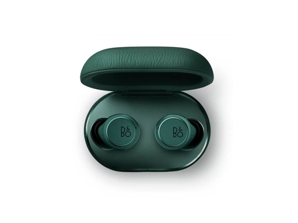 Cận cảnh Beoplay E8 3rd Gen - Green tại Piano House