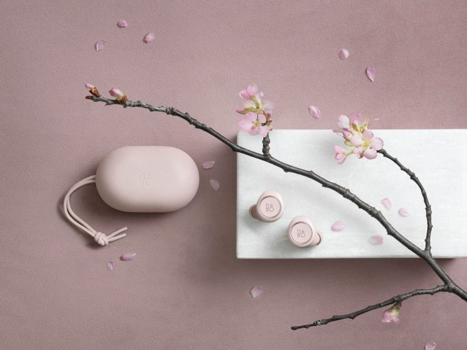 Beoplay E8 3rd Gen - Pink - Đánh giá chi tiết tại Piano House