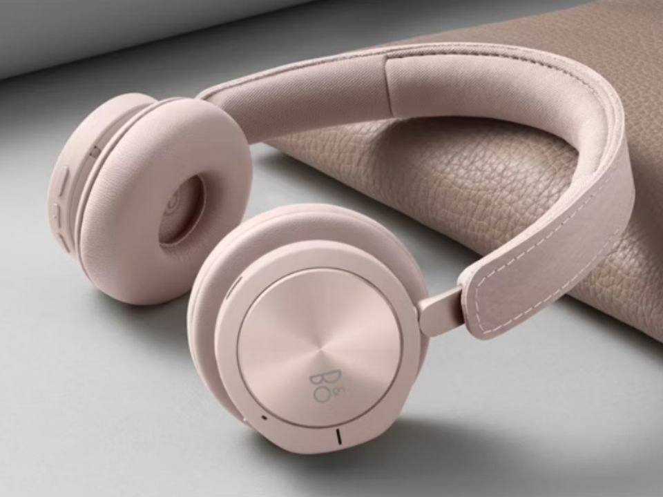 Beoplay H8i - Pink - Đánh giá chi tiết tại Piano House