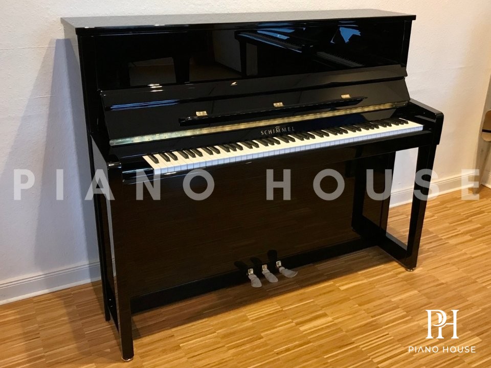 Schimmel Classic C121 Elegance Manhattan Luxury Upright Piano