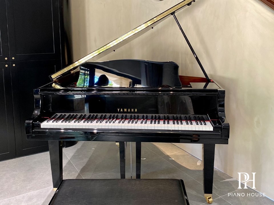 Yamaha GB1K Bridge and German Roslau Steel Strings