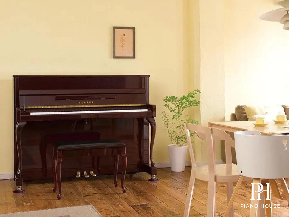 Yamaha B113 Slim Upright Piano Banner