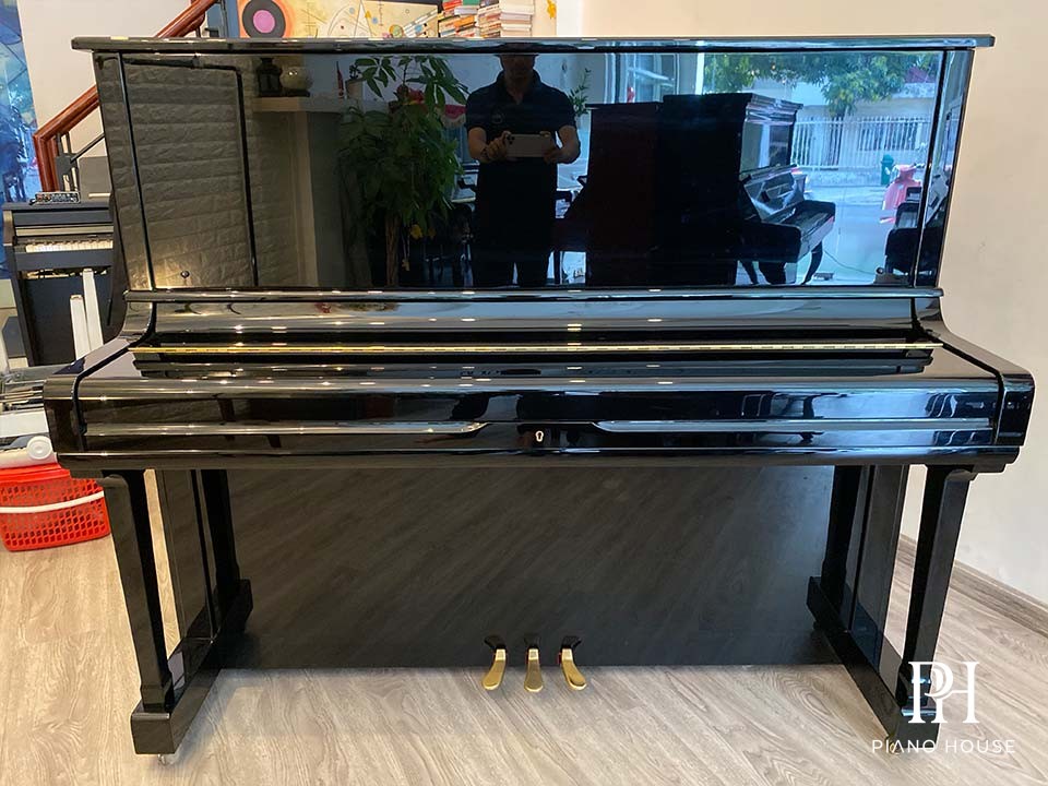Yamaha SU7 Extended Keyboard & Music Desk