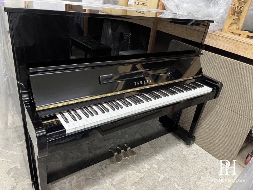 Yamaha MC10A Contemporary Minimalist Model