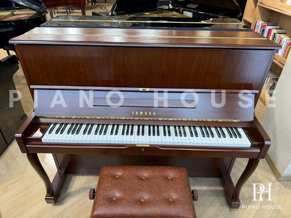 Yamaha W110B Elegant Walnut Model