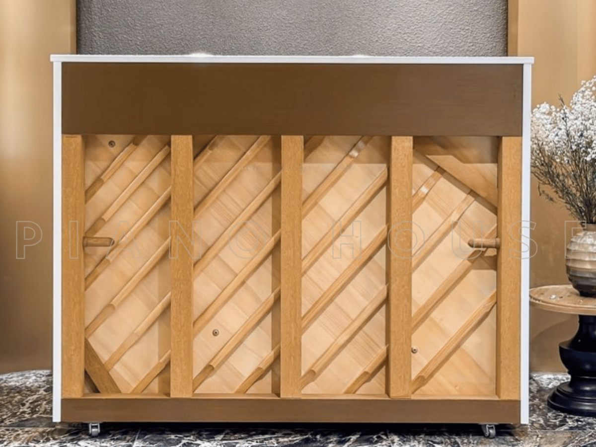 Bộ máy Yamaha U1H