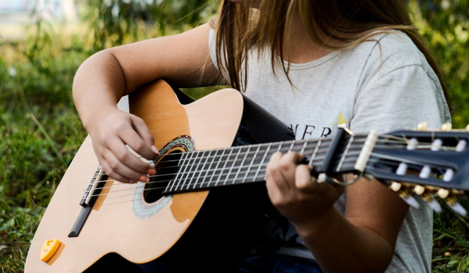 Takamine Classic