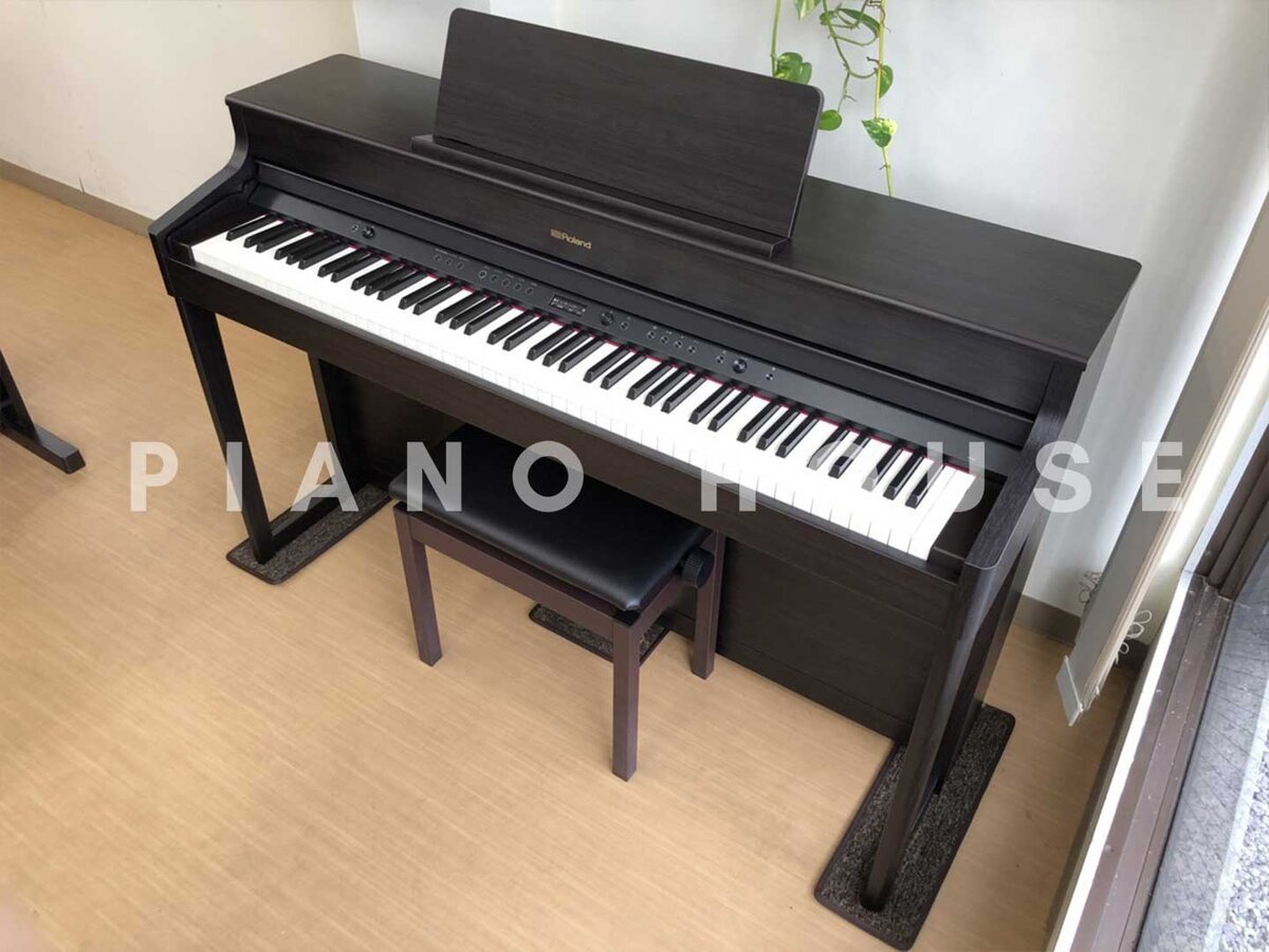 Hình ảnh chi tiết ROLAND HP-702 DR góc chụp 2