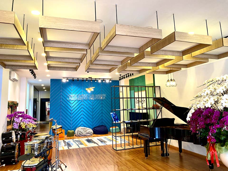 showroom piano hcm