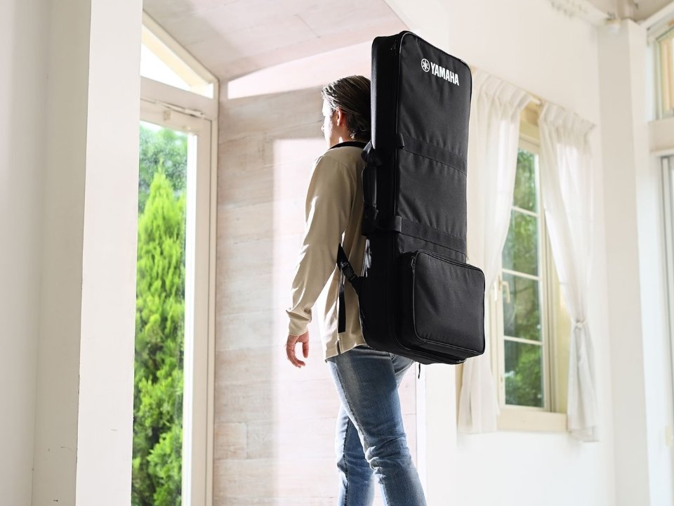 Hình ảnh chi tiết Yamaha PSR SX920 góc chụp 7