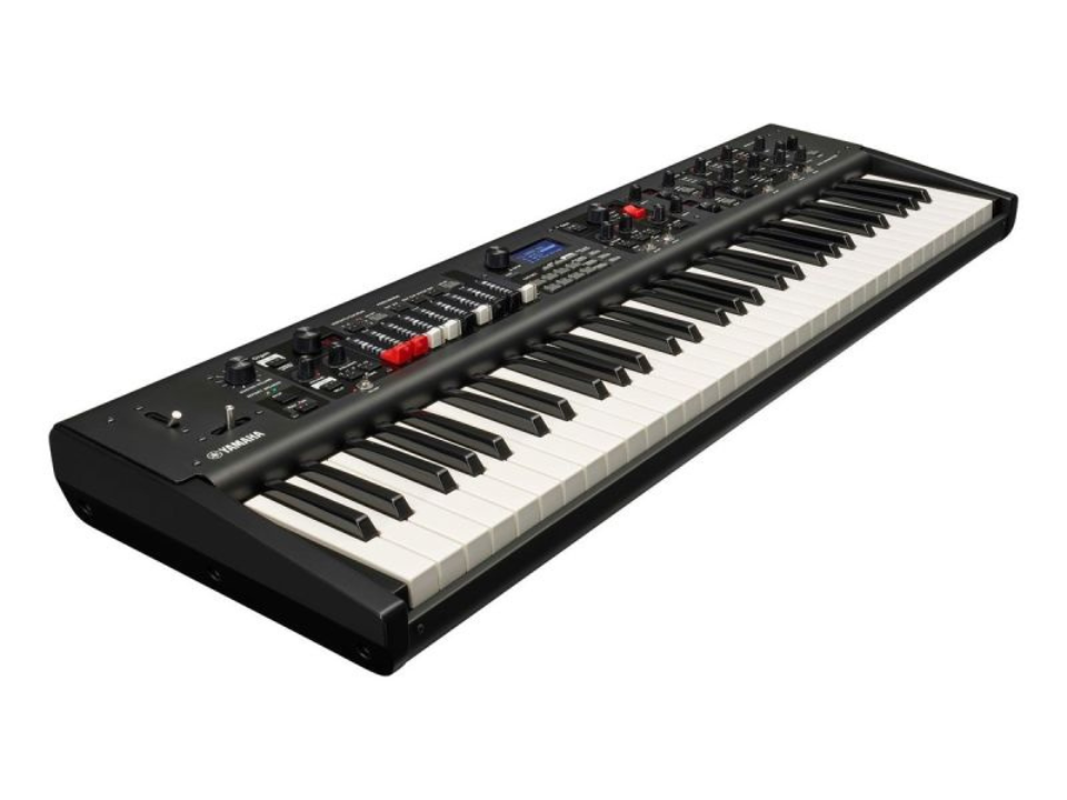 Yamaha YC61 - Ảnh thực tế 3