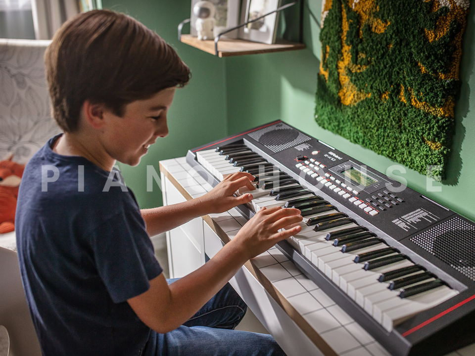 Hình ảnh chi tiết Roland E-X10 góc chụp 2