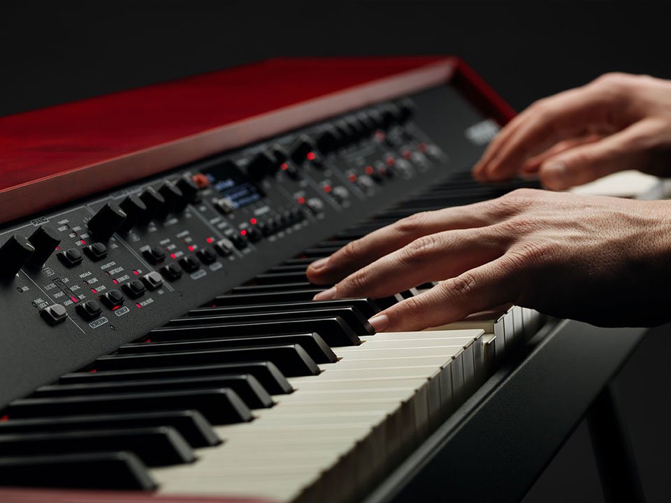 Bảng điều khiển hiệu ứng chi tiết của NORD GRAND - 88 Key